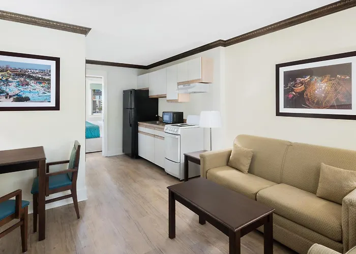 Days By Wyndham Ocean Oceanfront Hotel 3*
