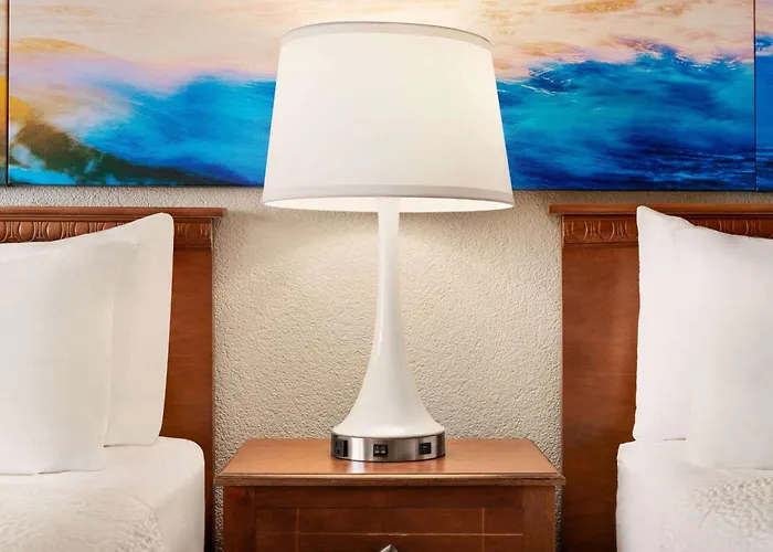 Days By Wyndham Ocean Oceanfront