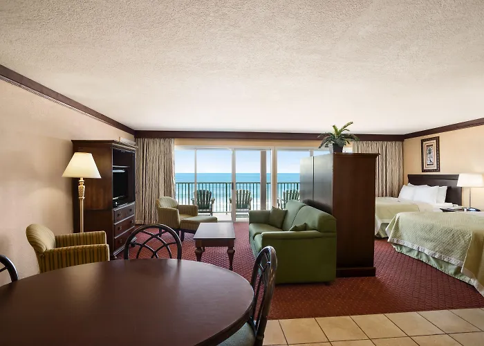 Hotel Days By Wyndham Ocean Oceanfront 3*