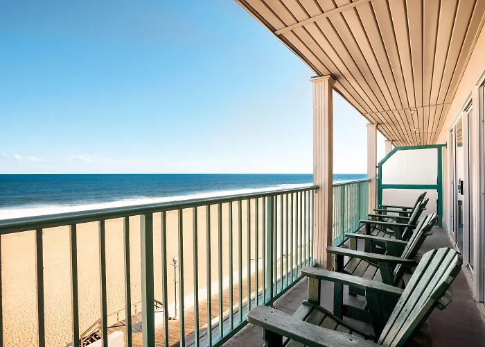 Days By Wyndham Ocean Oceanfront 3*