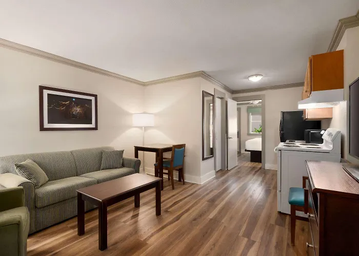 Days By Wyndham Ocean Oceanfront Hotel 3*