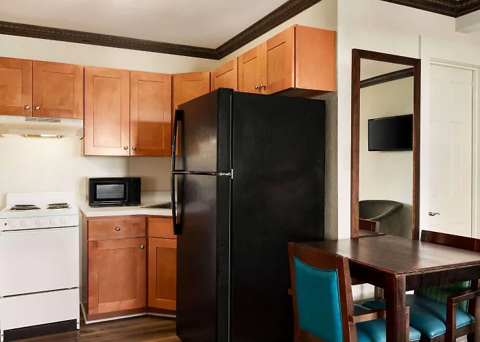 Hotel Days By Wyndham Ocean Oceanfront