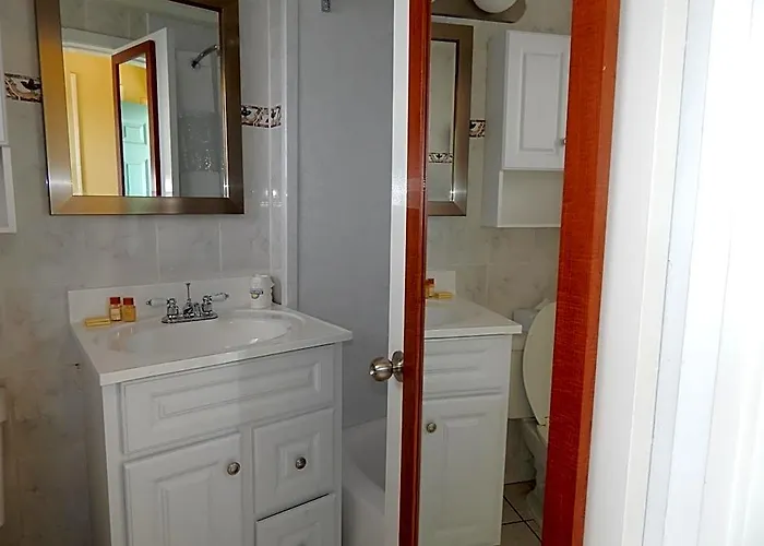 Days By Wyndham Ocean Oceanfront