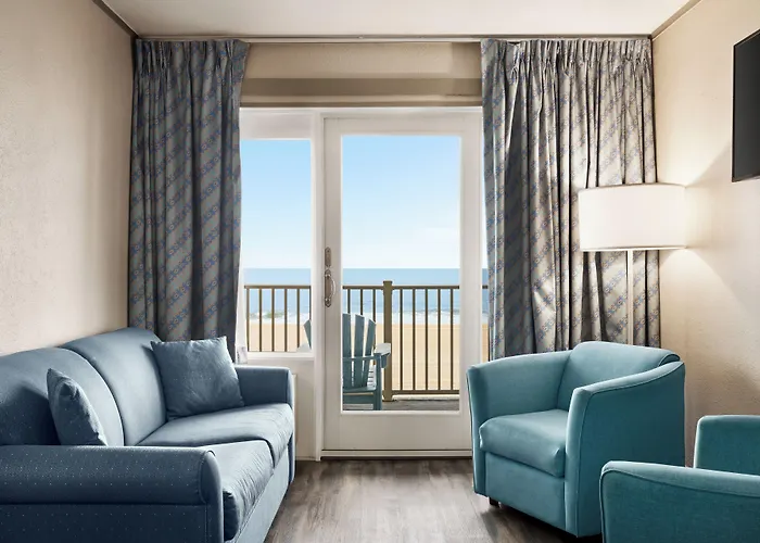 Days By Wyndham Ocean Oceanfront 3*