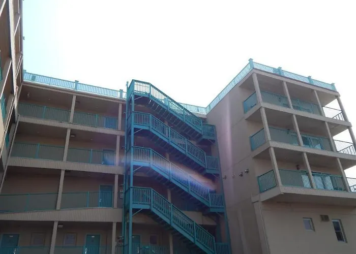 Days By Wyndham Ocean Oceanfront