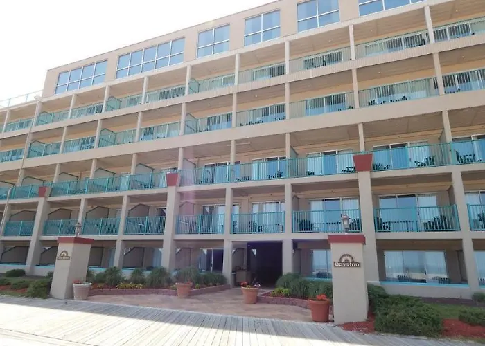 Hotel Days By Wyndham Ocean Oceanfront 3*