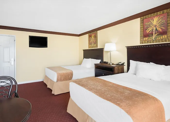Hotel Days By Wyndham Ocean Oceanfront Ocean City
